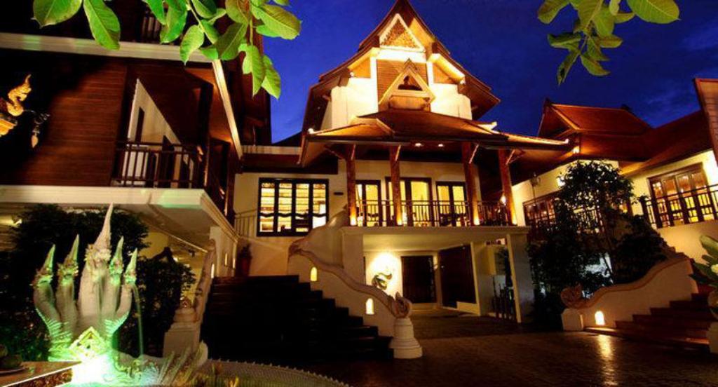 Experience Traditional Elegance at De Naga Hotel Chiang Mai